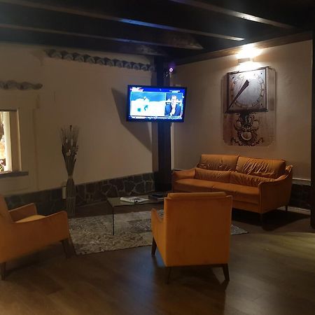 Il Borghetto Hotel Ristorante ลาเมเซ แตร์เม ภายนอก รูปภาพ