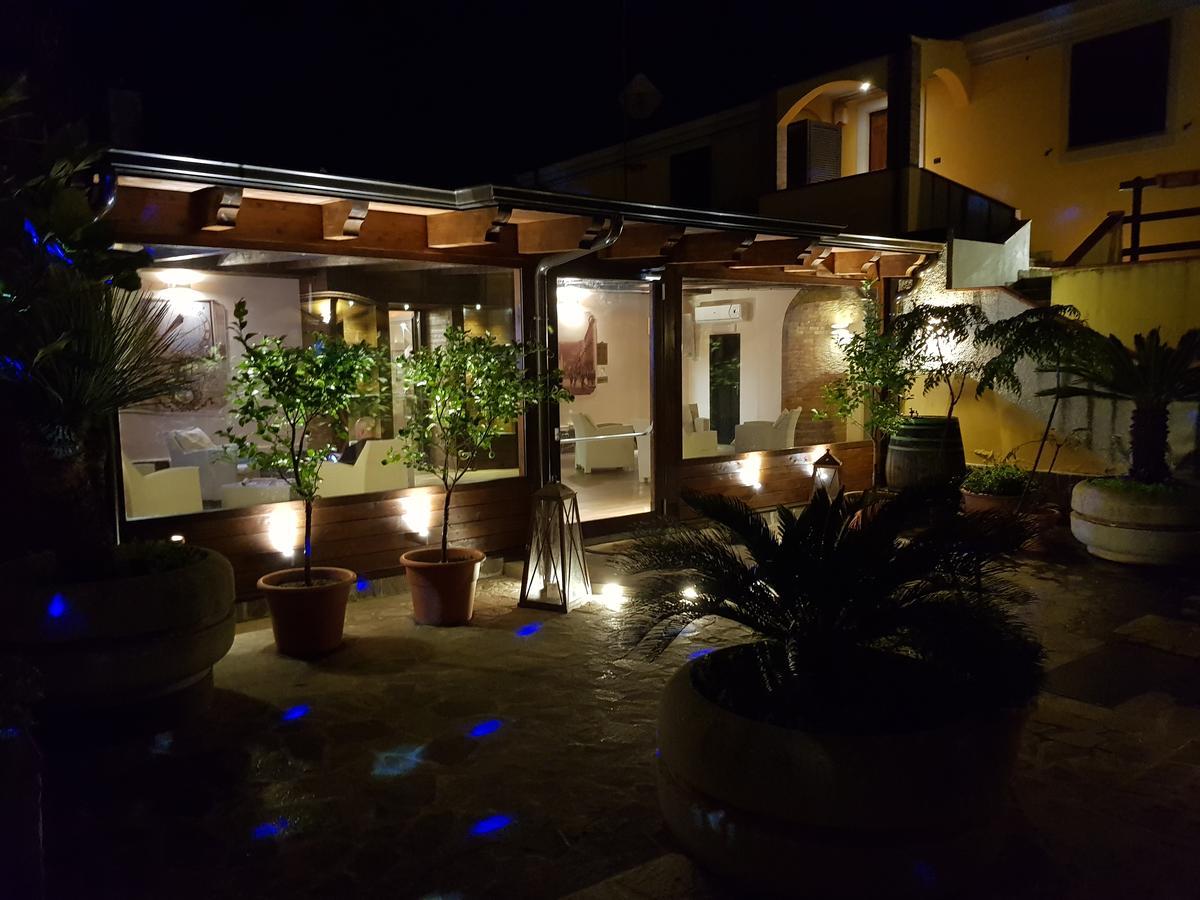 Il Borghetto Hotel Ristorante ลาเมเซ แตร์เม ภายนอก รูปภาพ