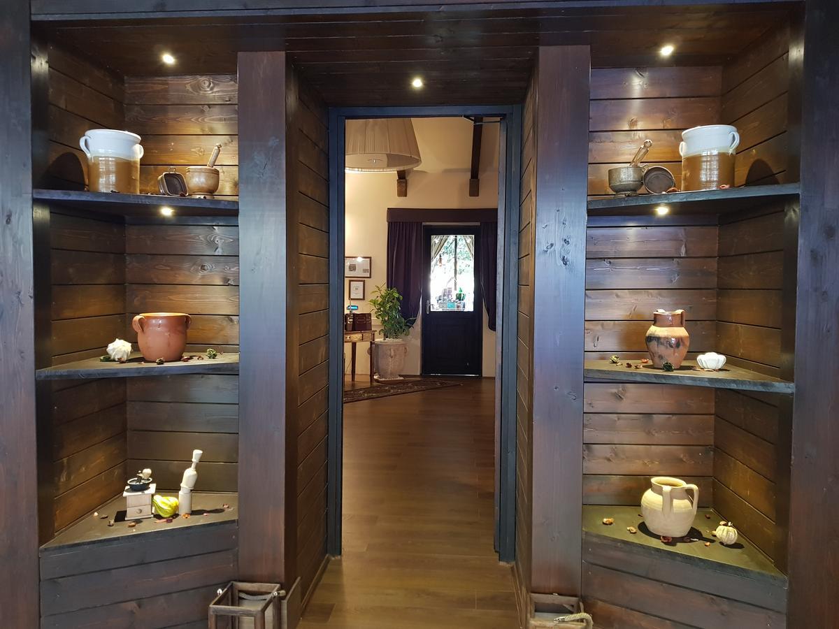 Il Borghetto Hotel Ristorante ลาเมเซ แตร์เม ภายนอก รูปภาพ