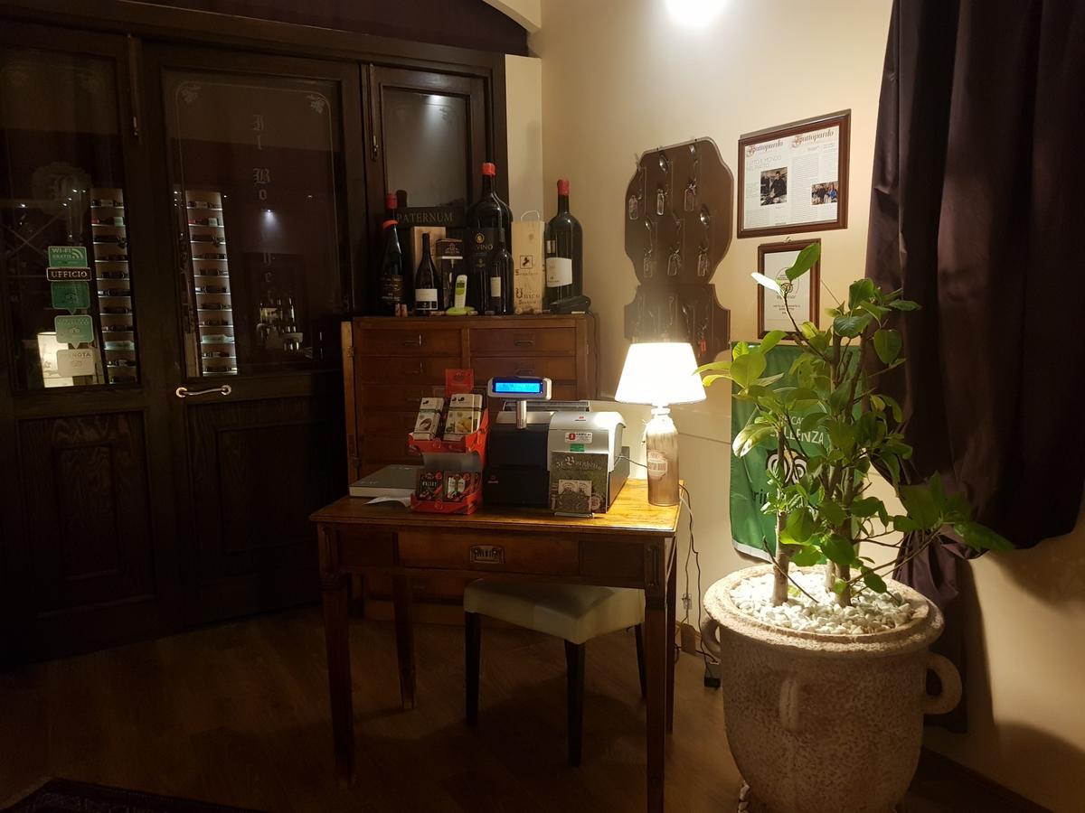 Il Borghetto Hotel Ristorante ลาเมเซ แตร์เม ภายนอก รูปภาพ